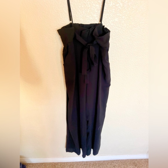 Tie Front Overalls with Pockets, Black, Flared Bottoms - Picture 4 of 6